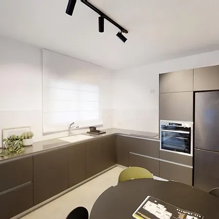 Luxury 3&4 Bedroom New Apartments - Close To The Beach & Bahai Gardens Haifa Exterior photo