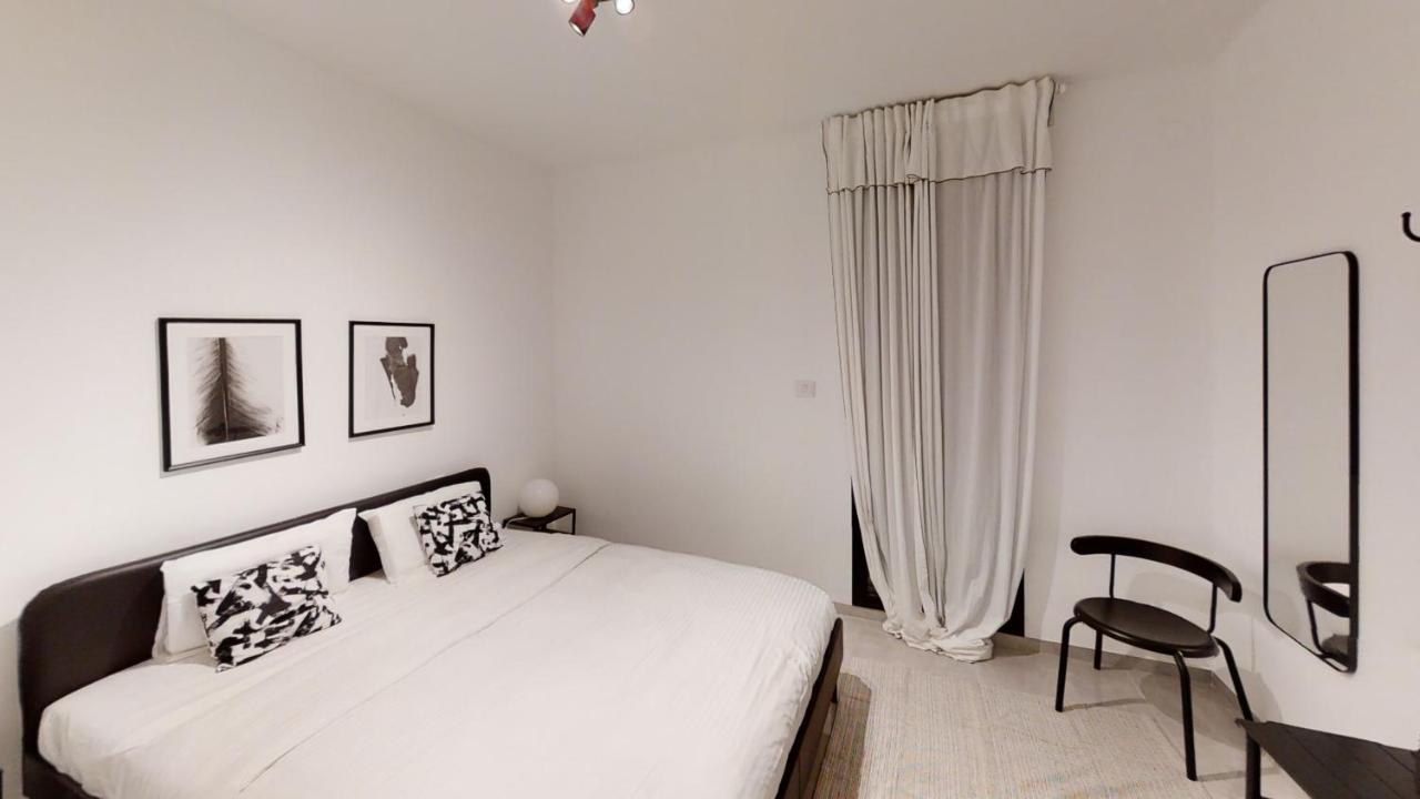 Luxury 3&4 Bedroom New - Close To The & Bahai Gardens Apartment
